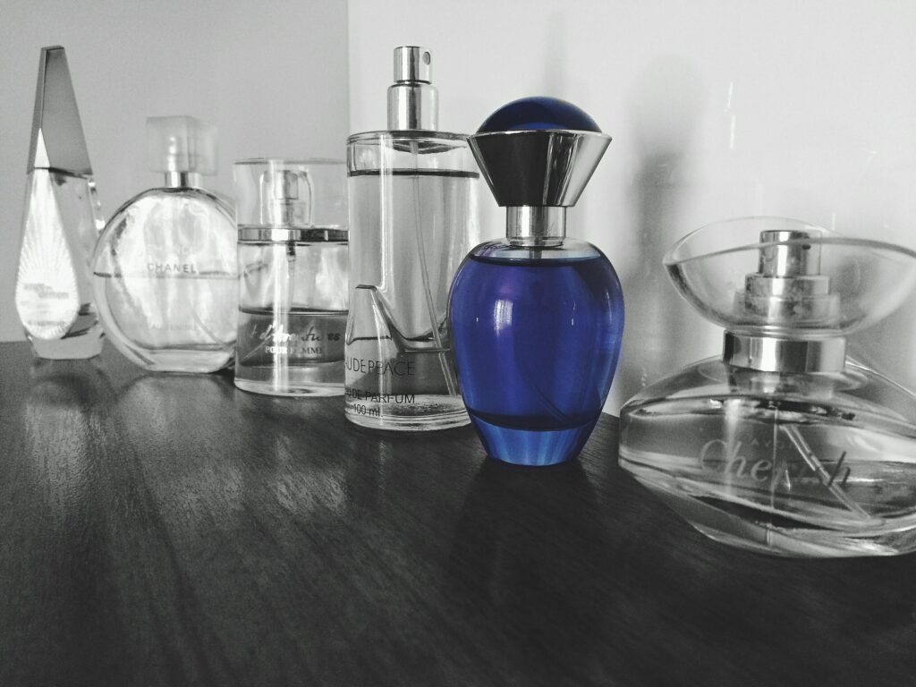 Fragrance World Champion Money Men – Aroma Succesului Masculin