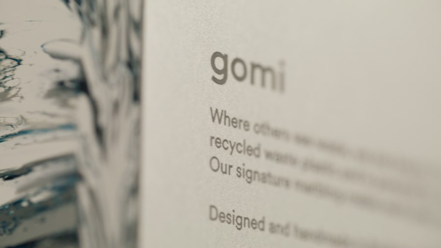 Photo minimal packaging